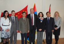 „PROZOR ŠANGAJA“ ZA VOŽDOVAČKE GIMNAZIJALCE