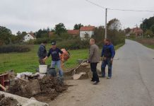 РИПАЊ ДОБИЈА НОВУ АМБУЛАНТУ